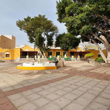 Casa Plaza San Nicolas De Bari Сардина Экстерьер фото
